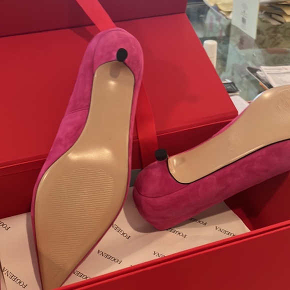 New raspberry pumps by Fogeena 7 1/2 kitten heels too small for me Now $55 - Picture 5 of 9
